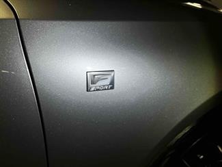 2014 Lexus IS 300H - Thumbnail