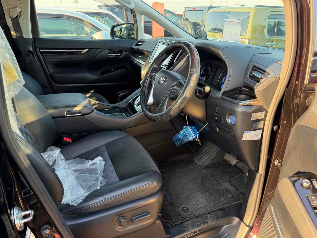 2015 Toyota VELLFIRE