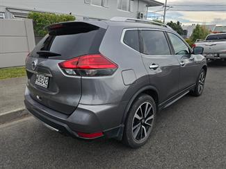 2020 Nissan X-TRAIL - Thumbnail