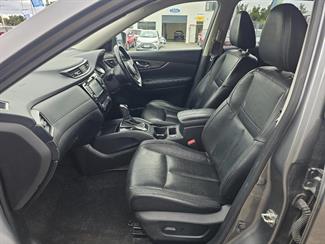 2020 Nissan X-TRAIL - Thumbnail