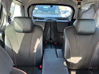 2012 Mazda PREMACY - Thumbnail