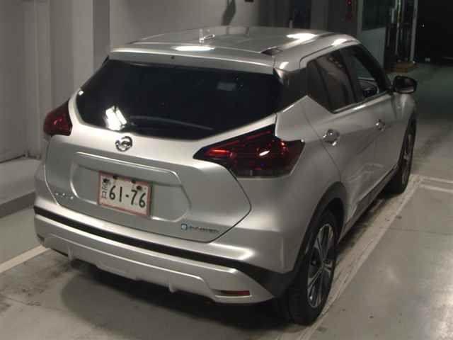 2023 Nissan KICKS