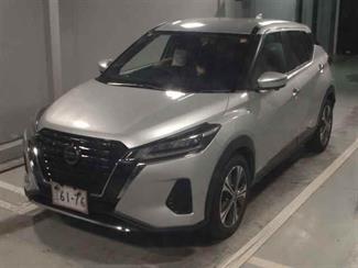 2023 Nissan KICKS - Thumbnail