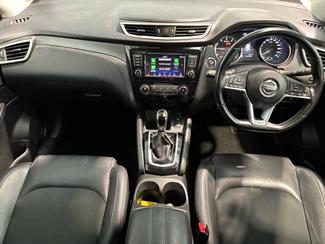 2021 Nissan Qashqai - Thumbnail