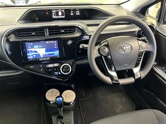 2019 Toyota AQUA - Thumbnail