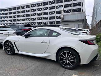 2022 Toyota 86 - Thumbnail