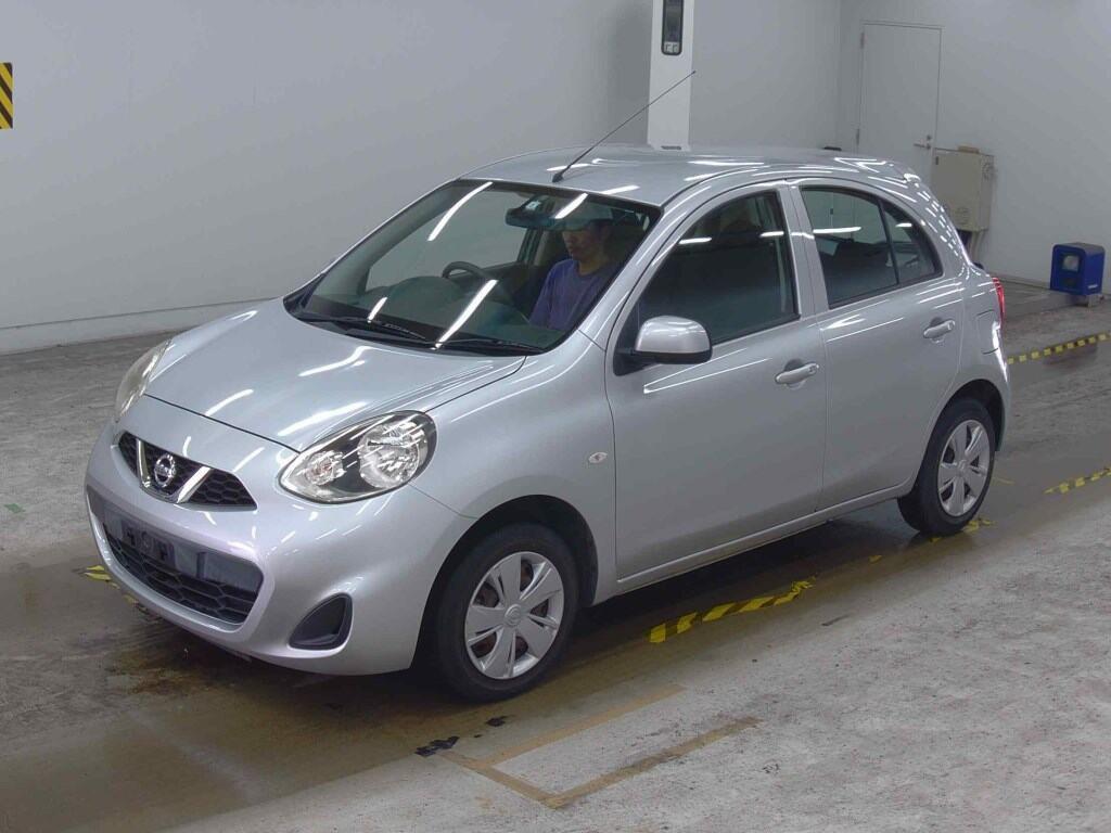 2015 Nissan MARCH