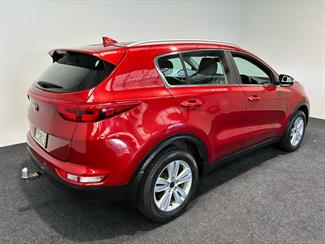 2017 Kia Sportage - Thumbnail