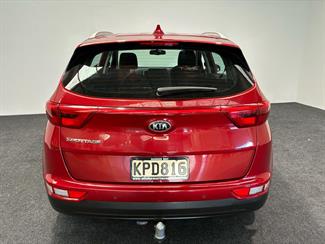 2017 Kia Sportage - Thumbnail