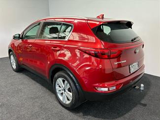 2017 Kia Sportage - Thumbnail