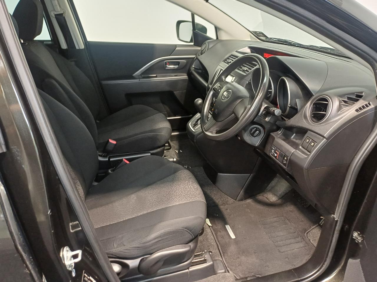 2012 Nissan LAFESTA