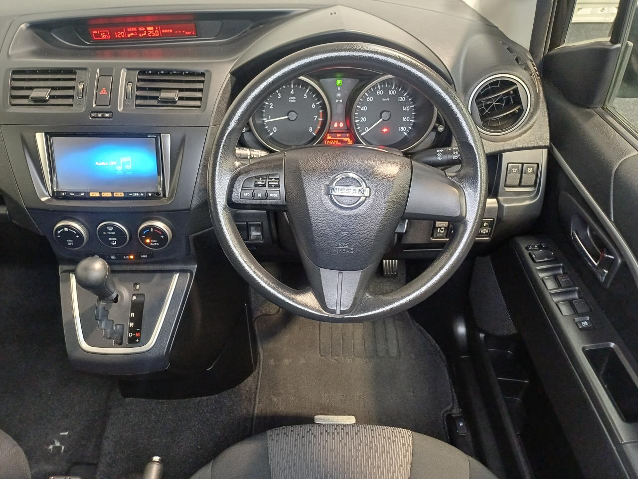 2012 Nissan LAFESTA