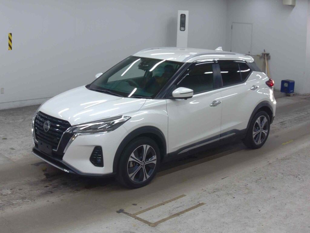 2021 Nissan KICKS
