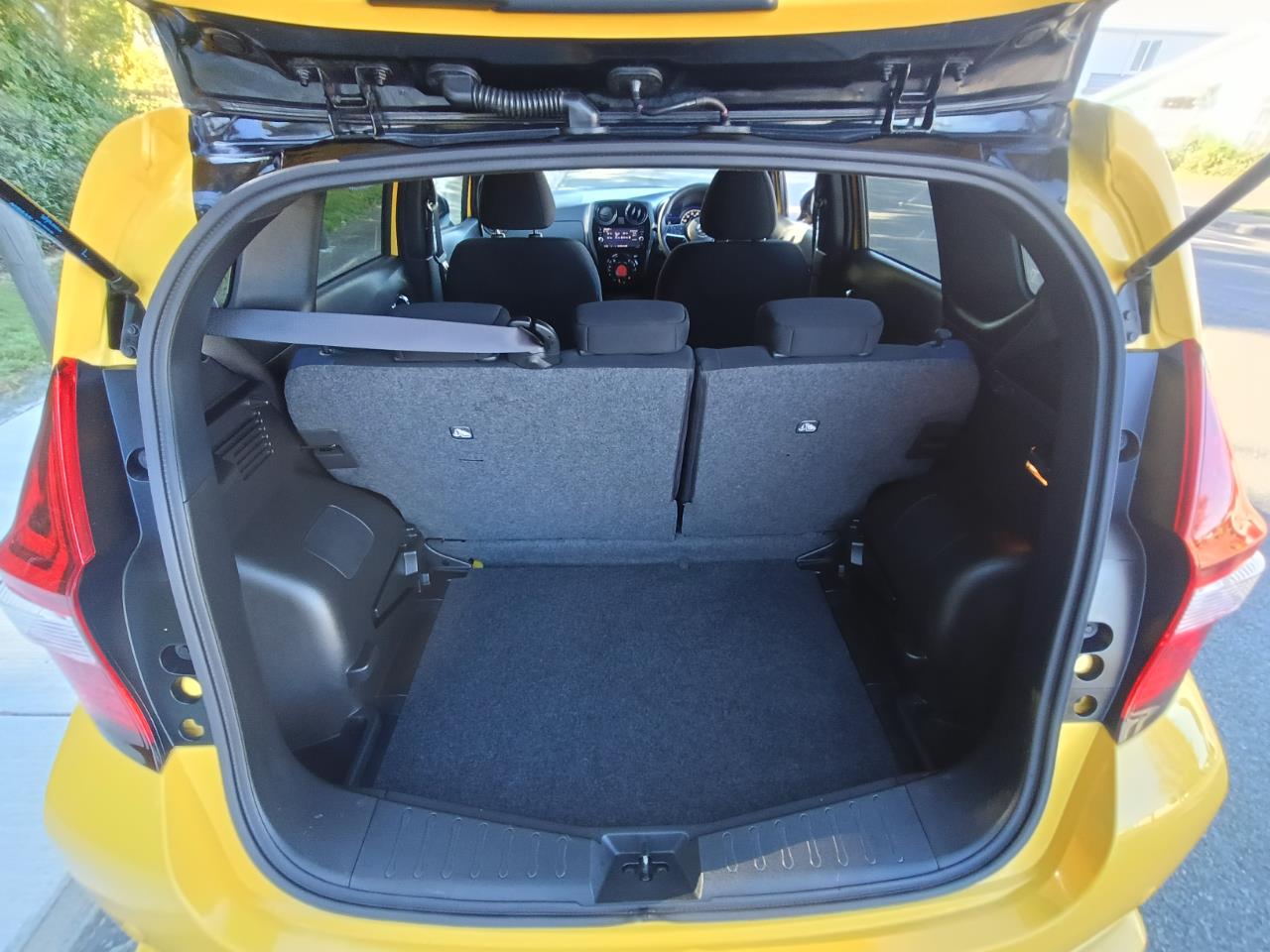 2020 Nissan NOTE