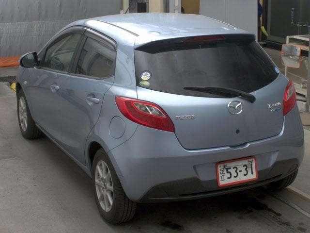 2013 Mazda DEMIO