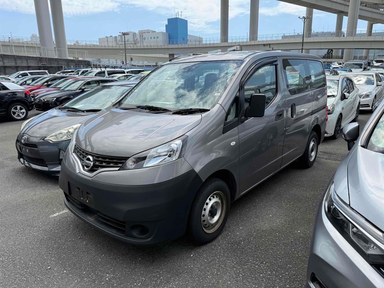 2021 Nissan NV200