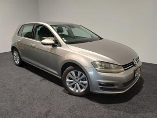 2014 Volkswagen Golf - Thumbnail