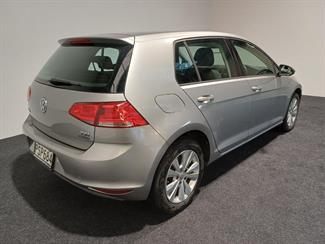 2014 Volkswagen Golf - Thumbnail