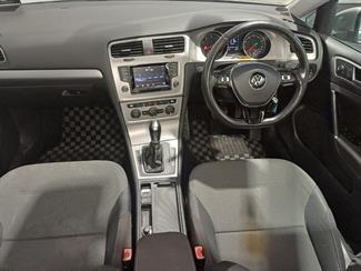 2014 Volkswagen Golf - Thumbnail