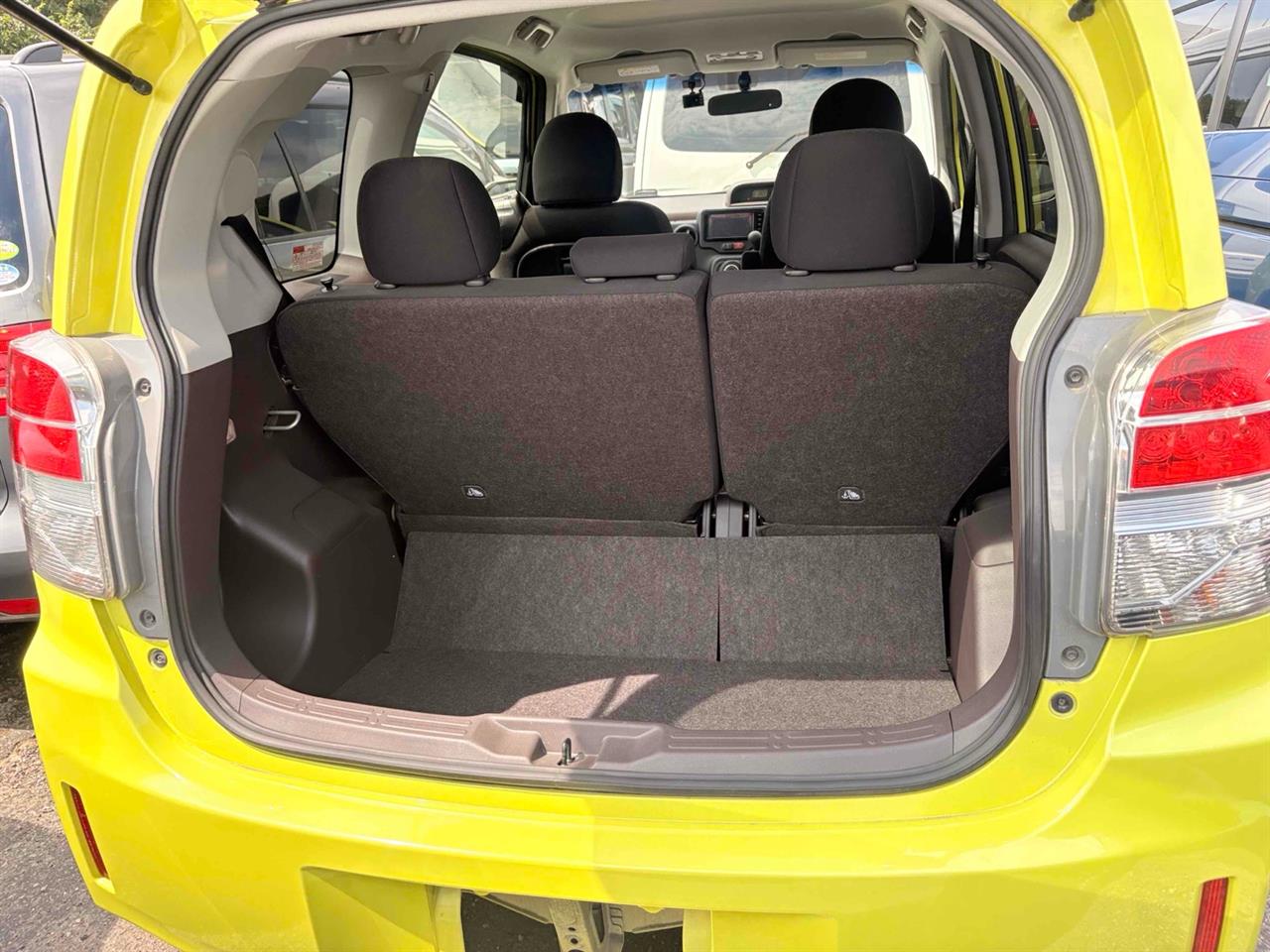 2016 Toyota SPADE