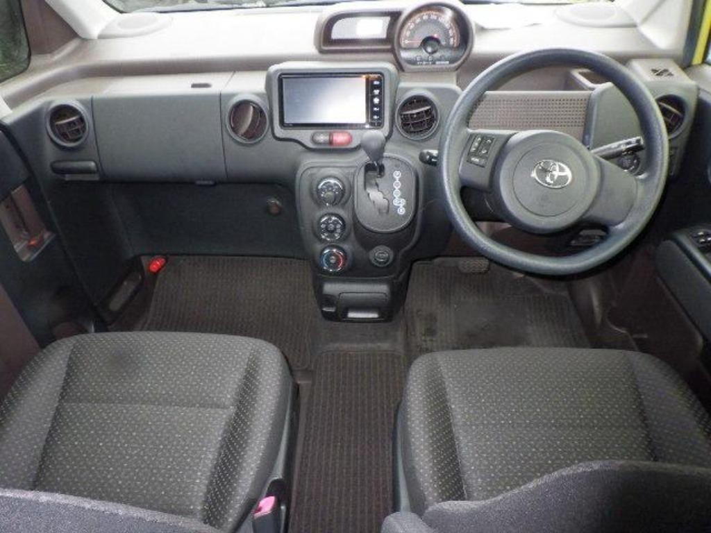 2016 Toyota SPADE