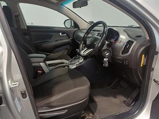 2016 Kia Sportage - Thumbnail