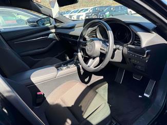 2019 Mazda 3 - Thumbnail