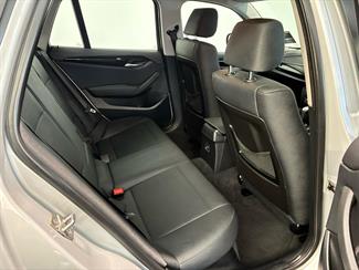2010 BMW X1 - Thumbnail