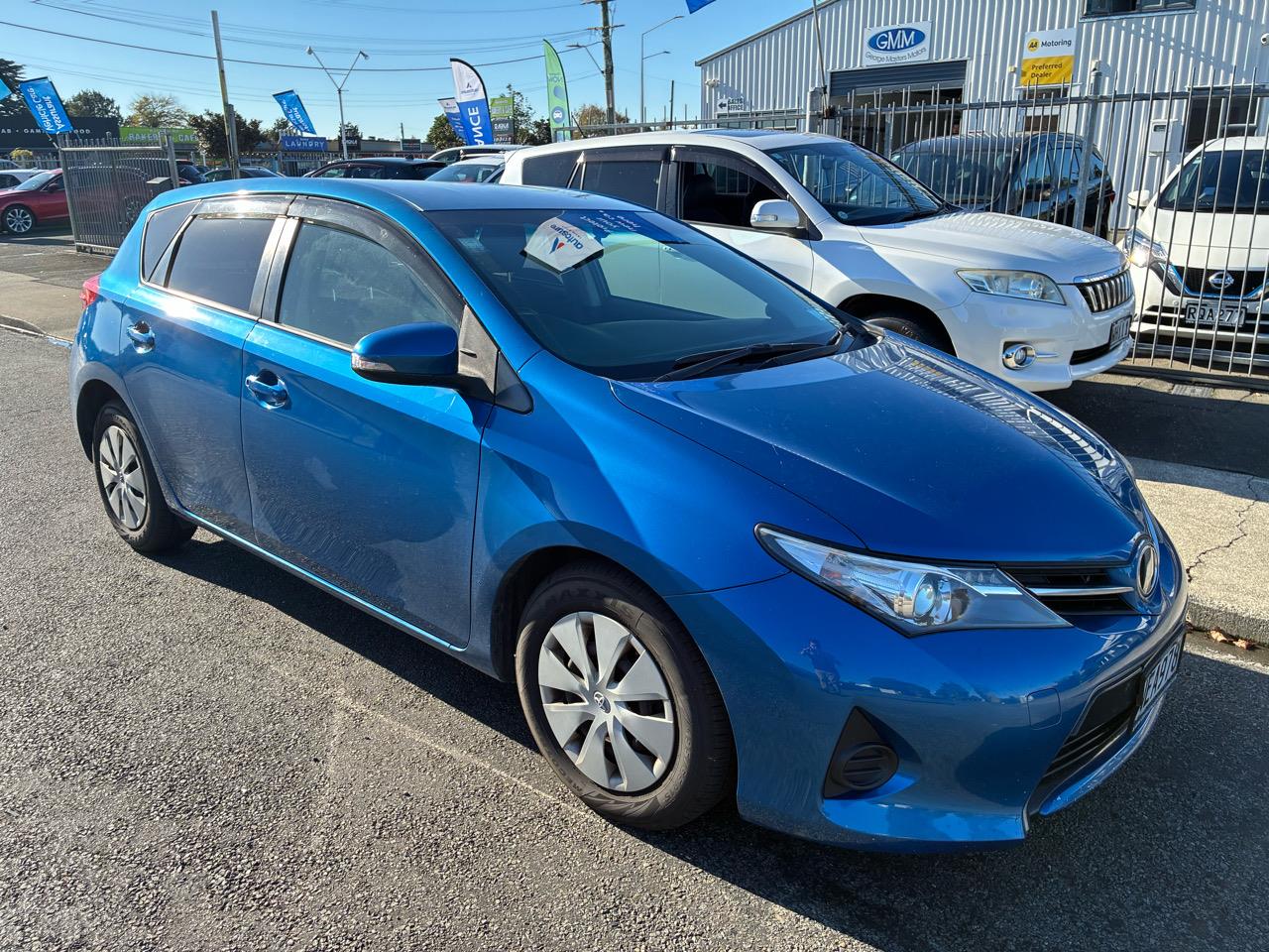2013 Toyota AURIS