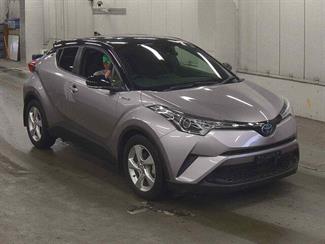 2017 Toyota C-HR - Thumbnail