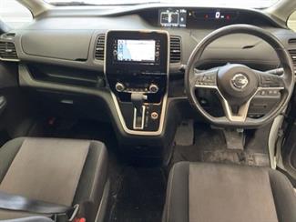 2018 Nissan SERENA - Thumbnail