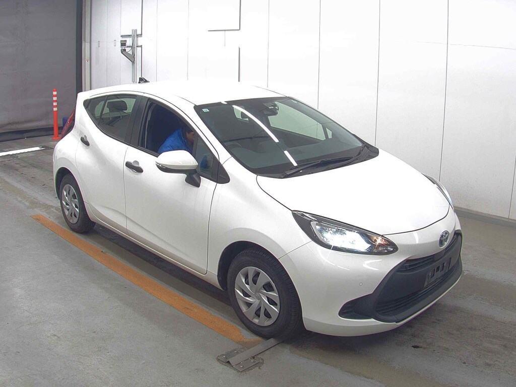 2021 Toyota AQUA