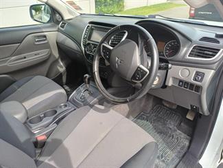 2016 Mitsubishi Triton - Thumbnail