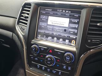 2016 Jeep Grand Cherokee - Thumbnail