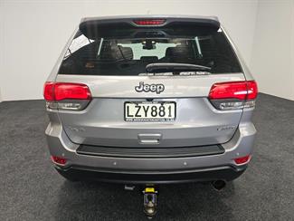 2016 Jeep Grand Cherokee - Thumbnail