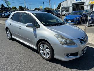 2010 Toyota BLADE - Thumbnail