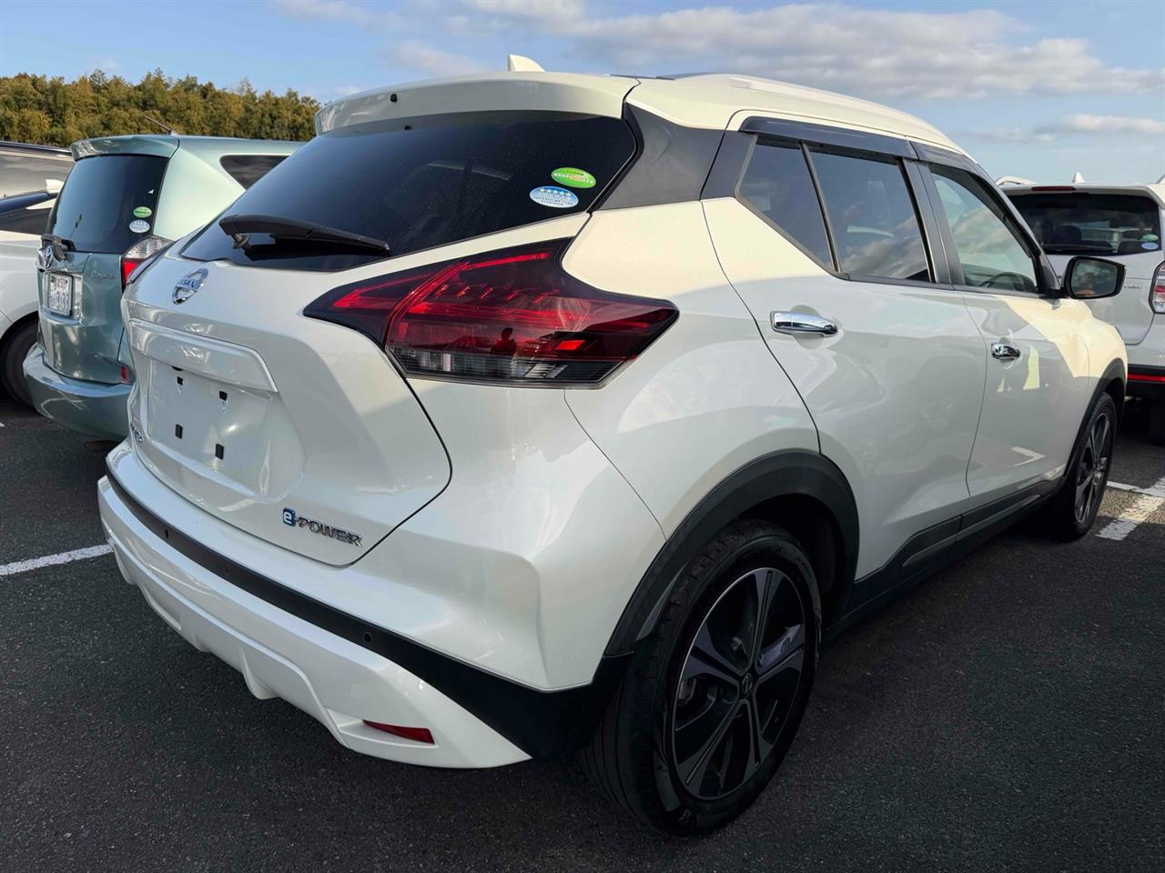 2021 Nissan KICKS