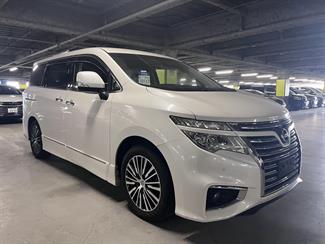 2017 Nissan Elgrand