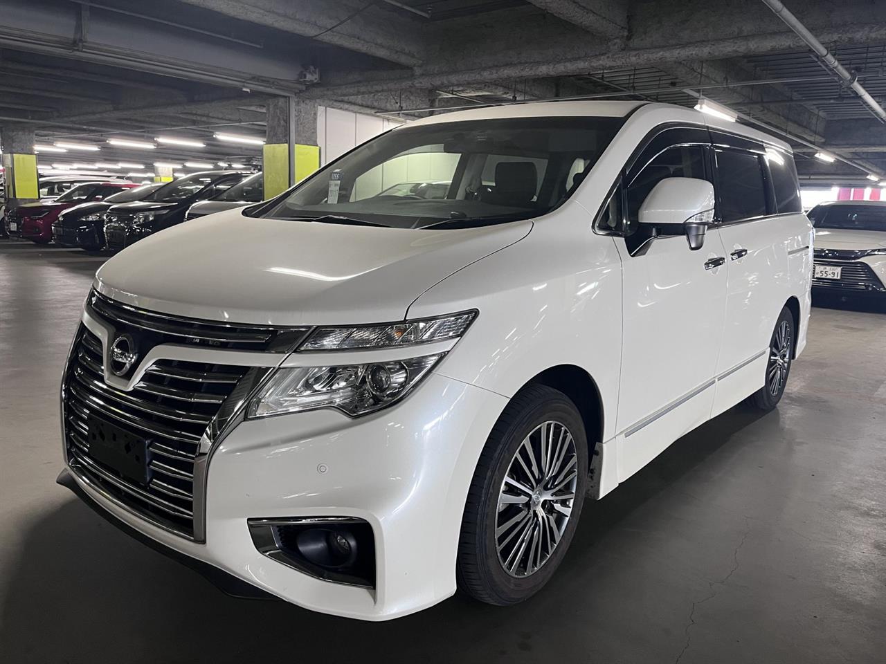 2017 Nissan Elgrand