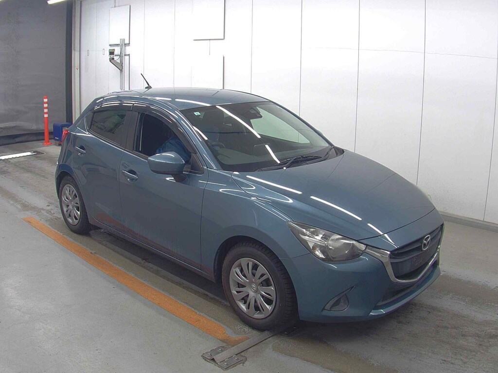 2015 Mazda DEMIO