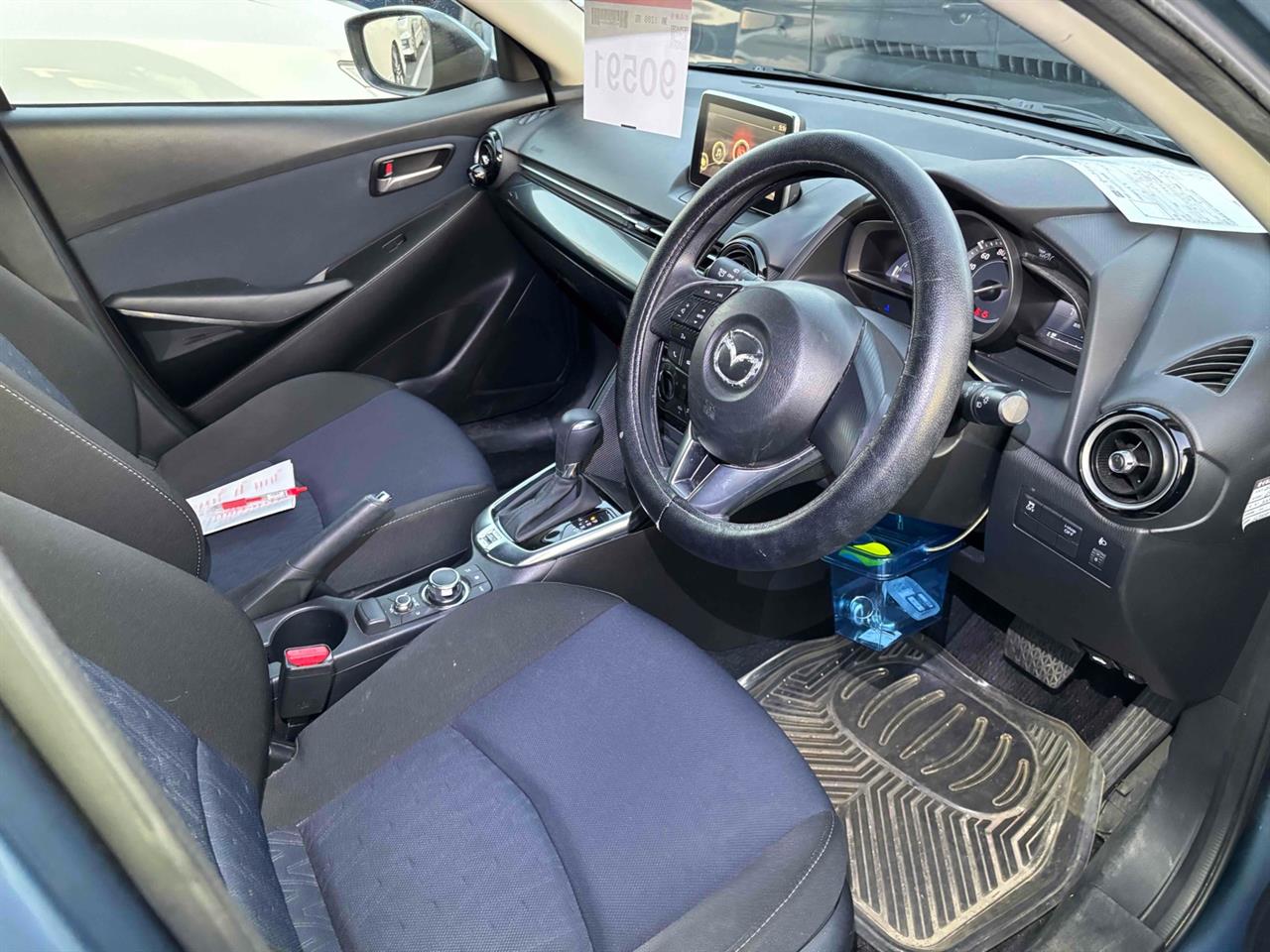 2015 Mazda DEMIO