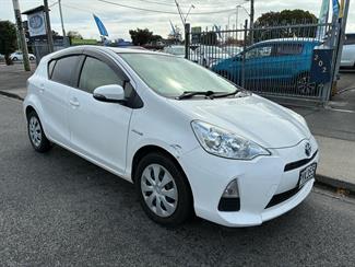 2014 Toyota AQUA - Thumbnail