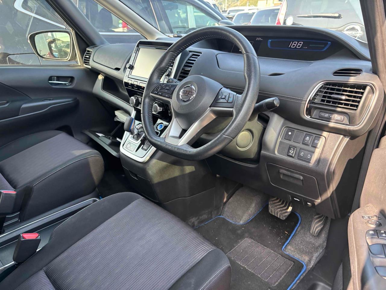 2019 Nissan SERENA