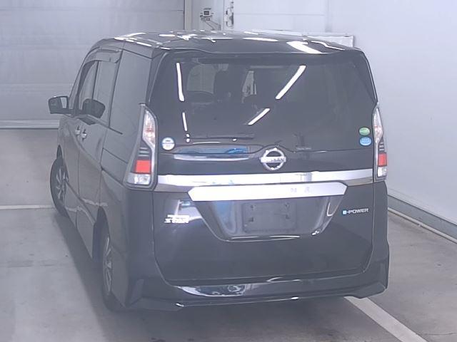 2019 Nissan SERENA
