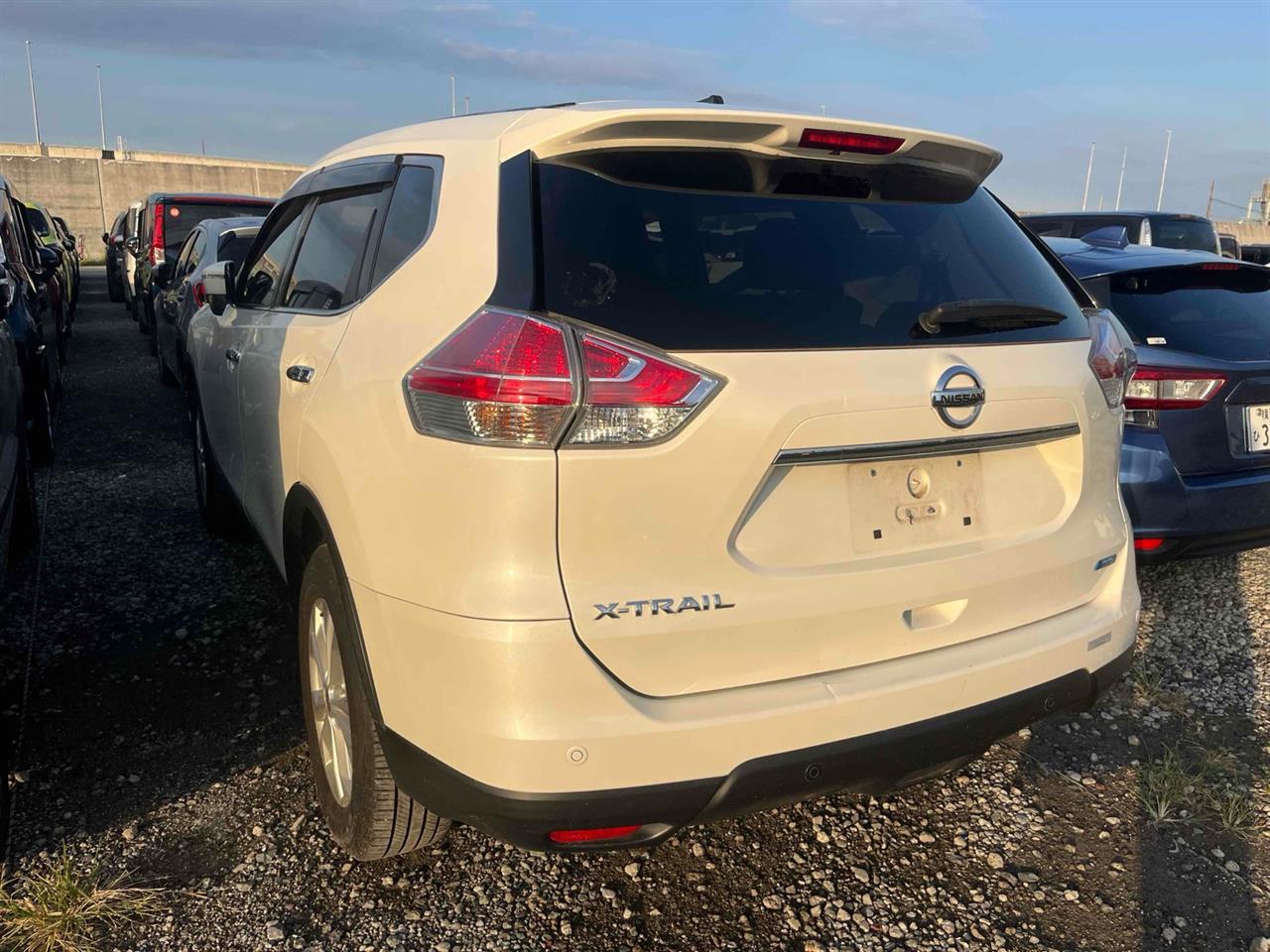 2017 Nissan X-TRAIL
