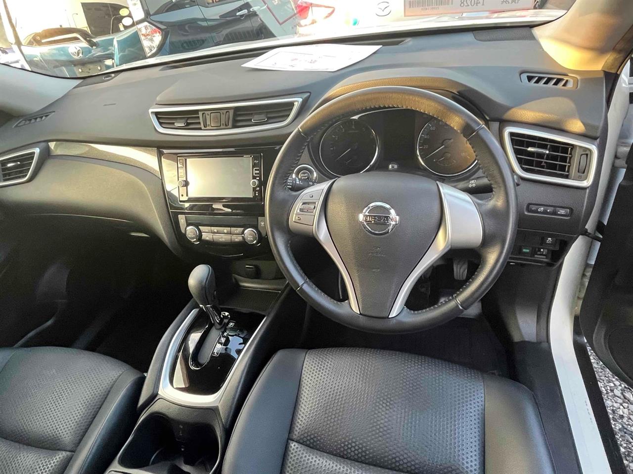 2017 Nissan X-TRAIL