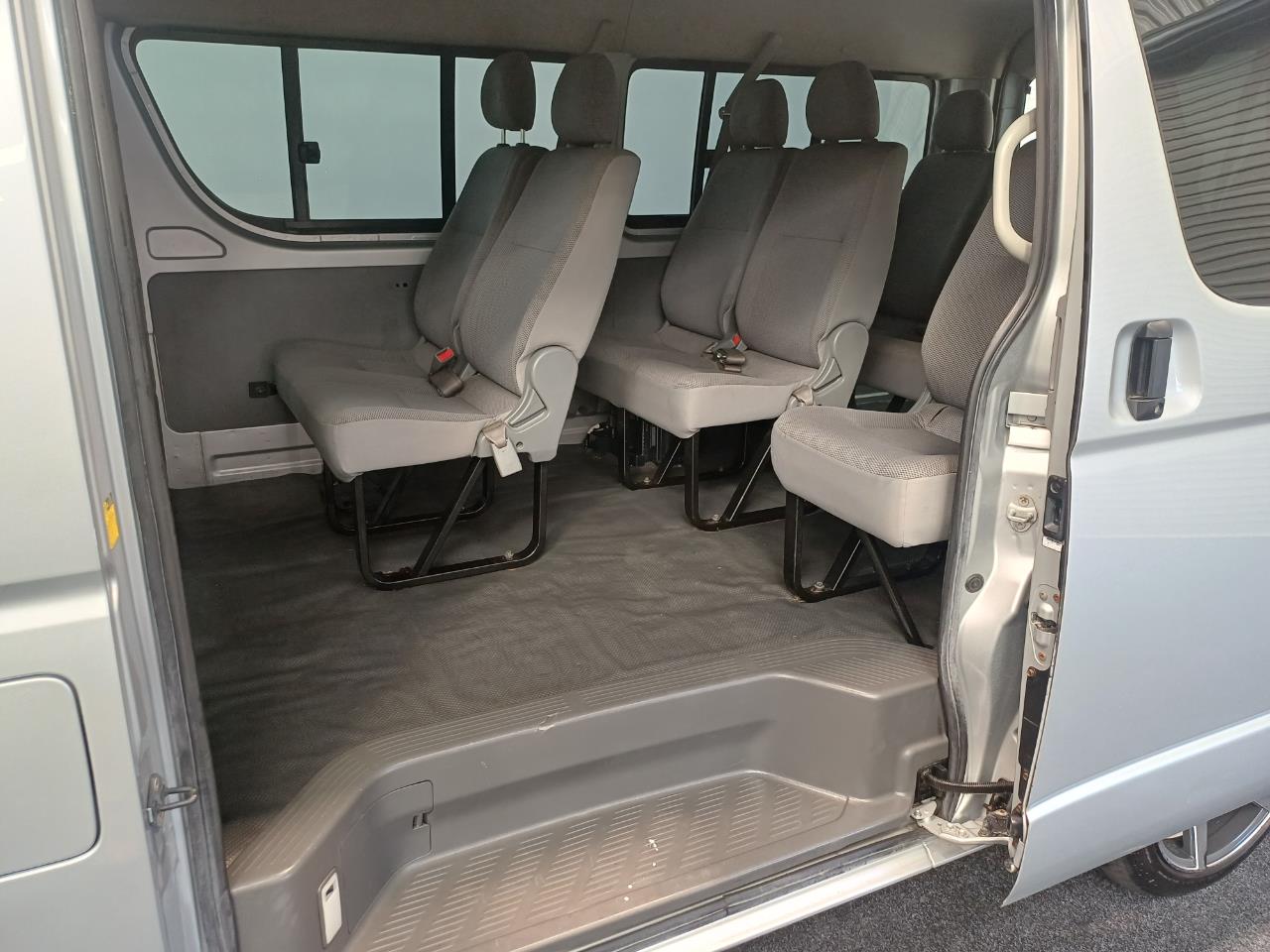 2008 Toyota Hiace