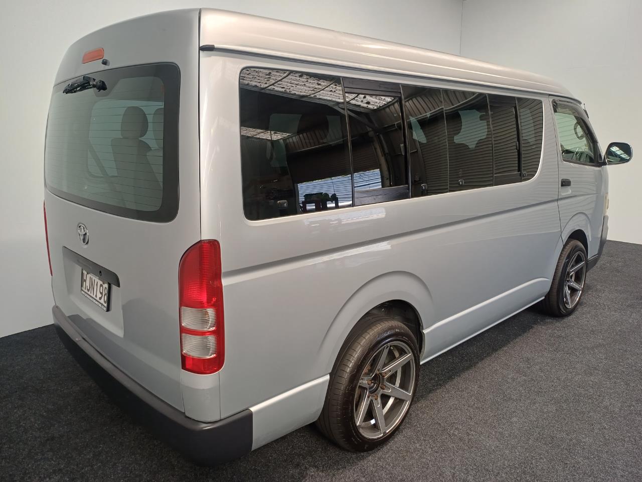 2008 Toyota Hiace