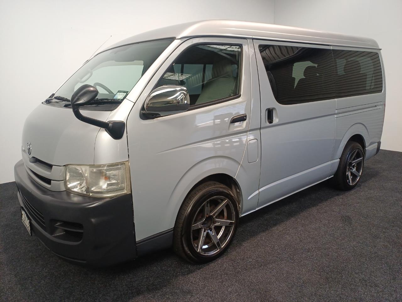 2008 Toyota Hiace