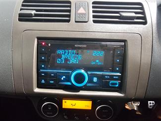 2007 Suzuki Swift - Thumbnail